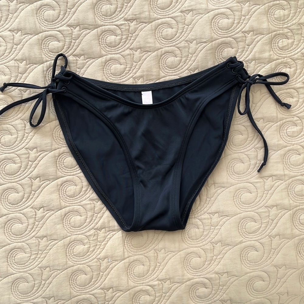 Vintage Victoria’s Secret Swim Lace Up Bikini bottom / BSexy / Black / XS